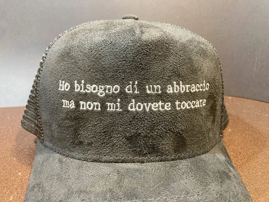 “HO BISOGNO DI UN ABBRACCIO MA NON MI DOVETE TOCCARE”